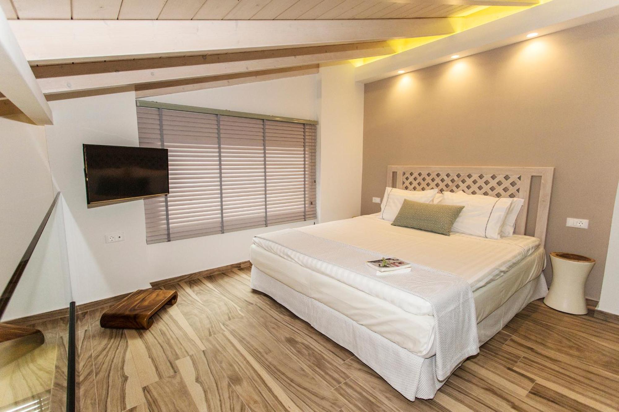 Golden Bay Suites & Maisonettes Parga Exterior photo